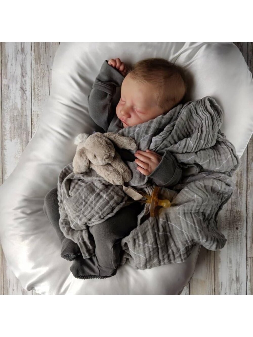 Lifelike 18" Reborn Baby Doll Boy - Realistic Newborn Toy with Full Accessories